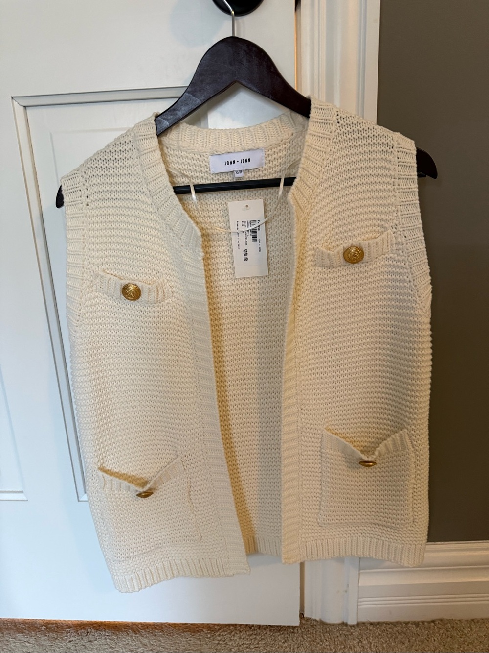 NWT Evereve Sweater Vest